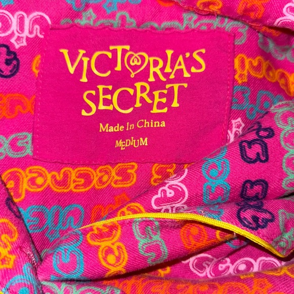 Victoria’s Secret flannel pajama set - Picture 4 of 5